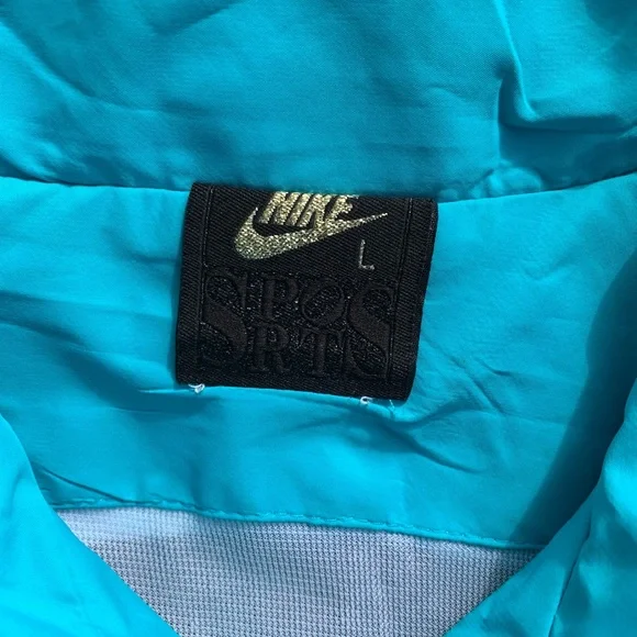 Nike Light Jacket (S) - Picture 5 of 6